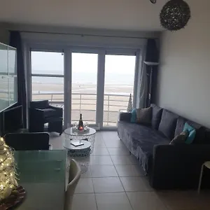 Apartment Zeezicht, Ostende